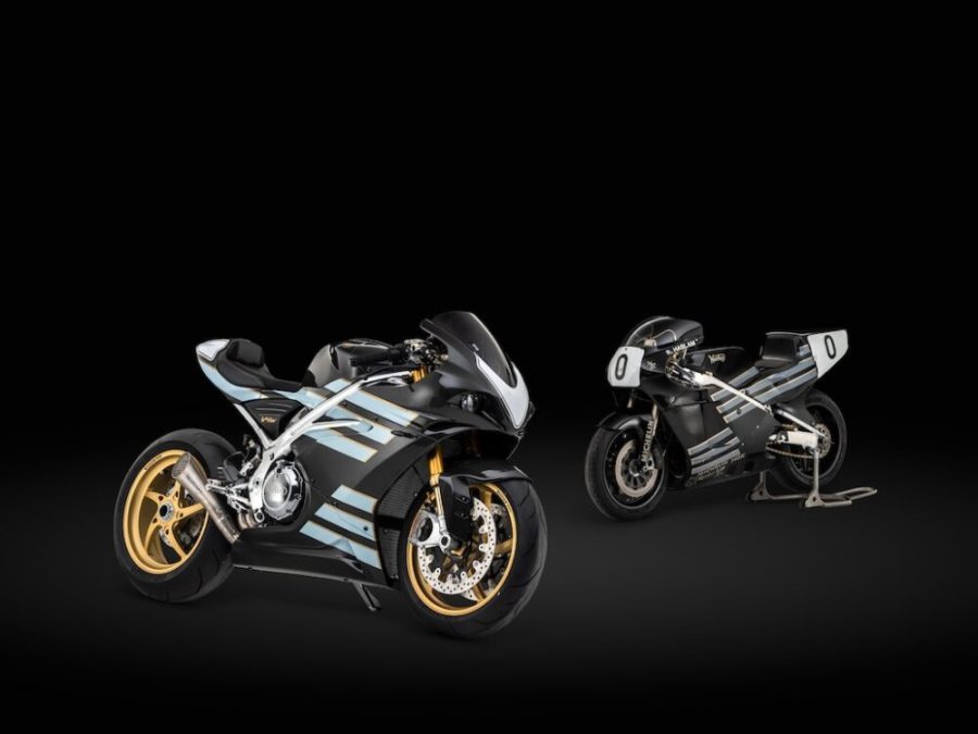  <img src="https://motodinamia.com/wp/wp-content/uploads/2023/12/Norton-edicion-125-aniversario-mdm-5-scaled.jpeg" alt="La casa inglesa finaliza el recorrido por su historia con tres modelos que rinden culto a la Norton F1, la versión homologada para la calle de sus motos de competición de los '80 y '90: la RC588, RCW588 y NRS588.>