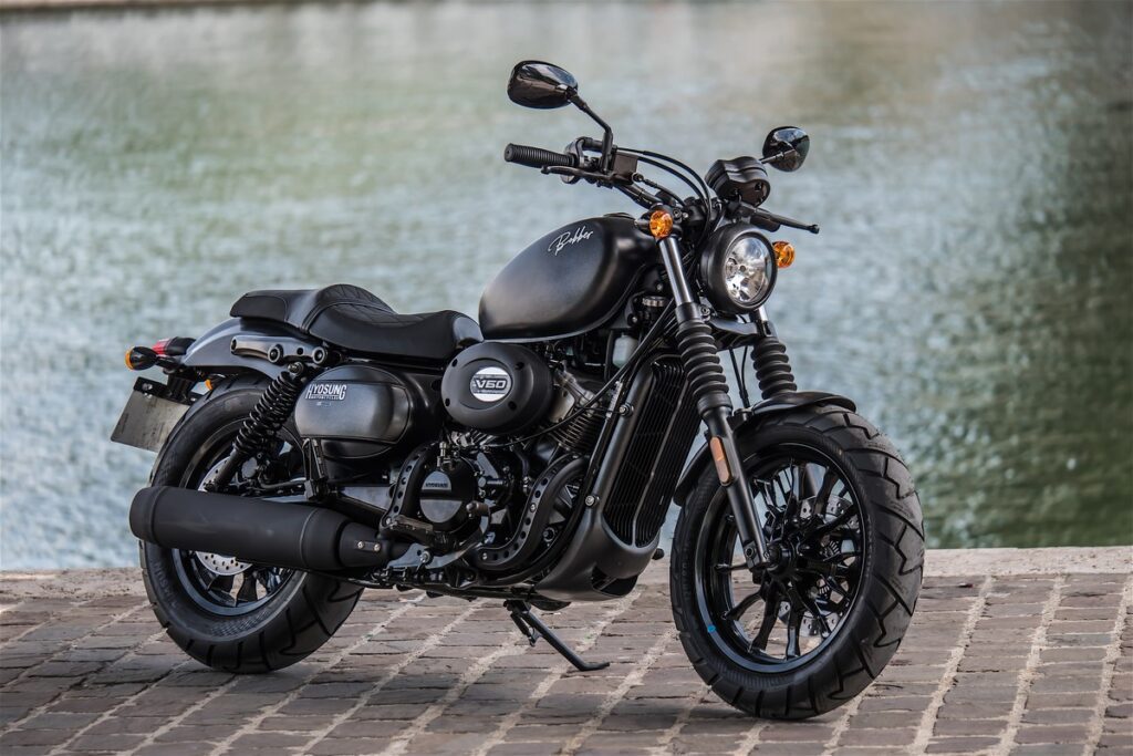 Bobber GV300S totalmente negra