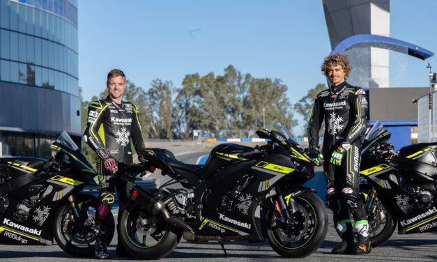 Kawasaki Ninja Winter Test Edition: una Ninja vestida de negro