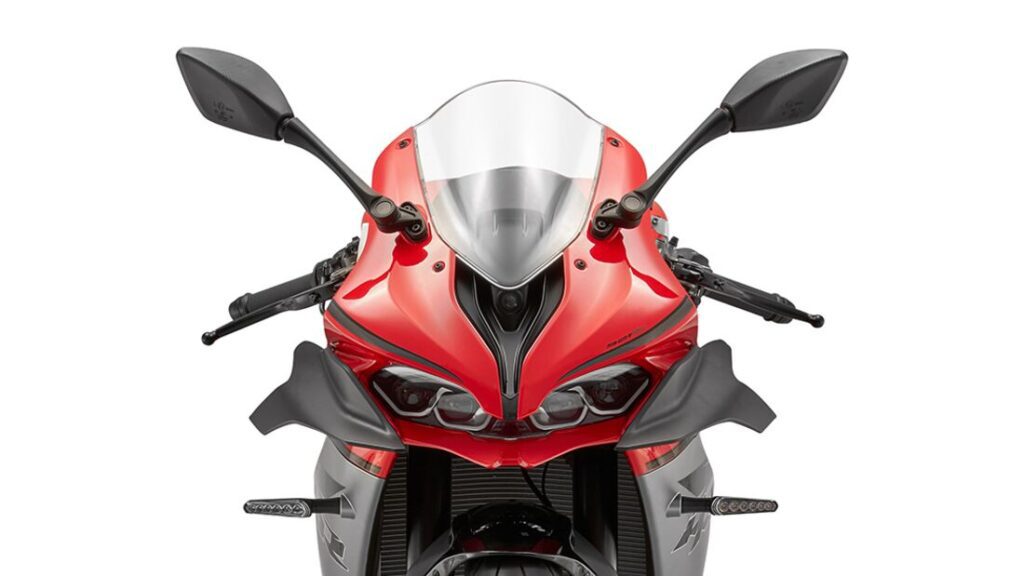 Agresivo frontal de la superdeportiva de QJMotor
