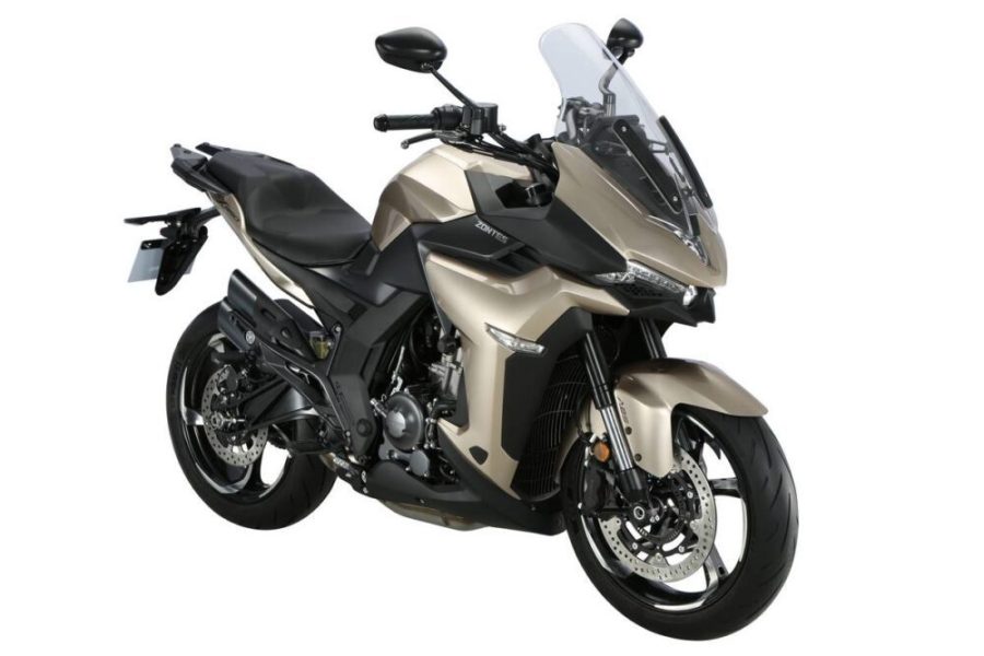  La sport Touring en color beige metalizado