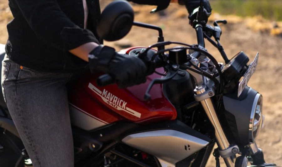 Hero Mavrick 440: cambios de esquemas Generoso tanque de la Hero Mavrik 440