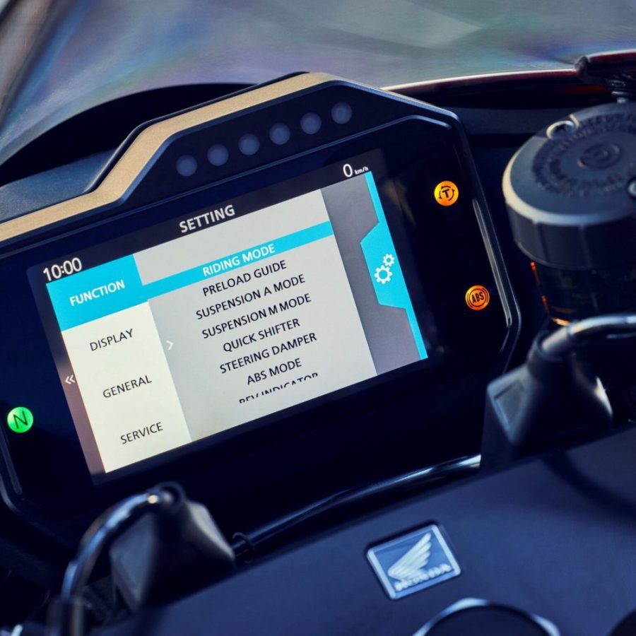 Pantalla digital muestra la tecnología de suspensión SmartEC3 Pantalla digital muestra la tecnología de suspensión SmartEC3