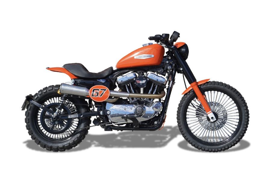 Sportster Camaro 67 de LDK: el icónico Chevy de dos ruedas Foto de estudios de la Sportster Camaro 67 de LDK