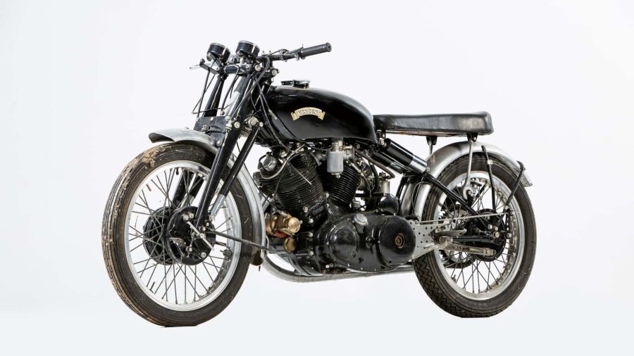 Una Vincent Black Lightning de 1949 sale a susbasta La Vincent Black Lightning de 1949 en buen estado de conservación