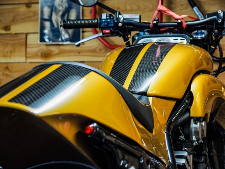 Carrocería de la Yamaha V-Max 1200 Rage