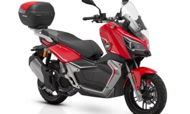 QJ Motor ATR 125: scooter Crossover con aire europeo