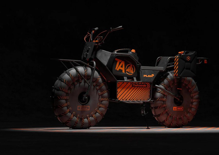 La Arsenale Plan B es negra con detalles naranja e inmensos rodados.