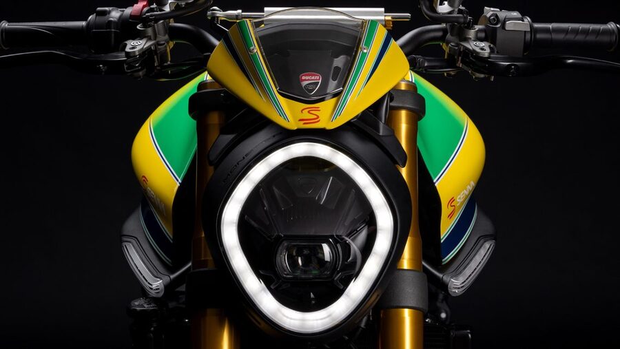 Frontal de la Ducati Monster Senna.