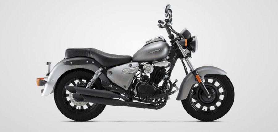 Keeway Superlight 125 Limited Edition gris.