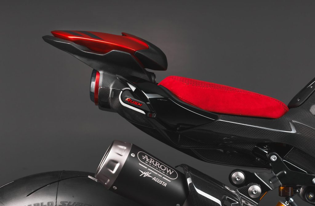 Asiento y Colin de la MV Agusta Rush Mamba Edition 2024.