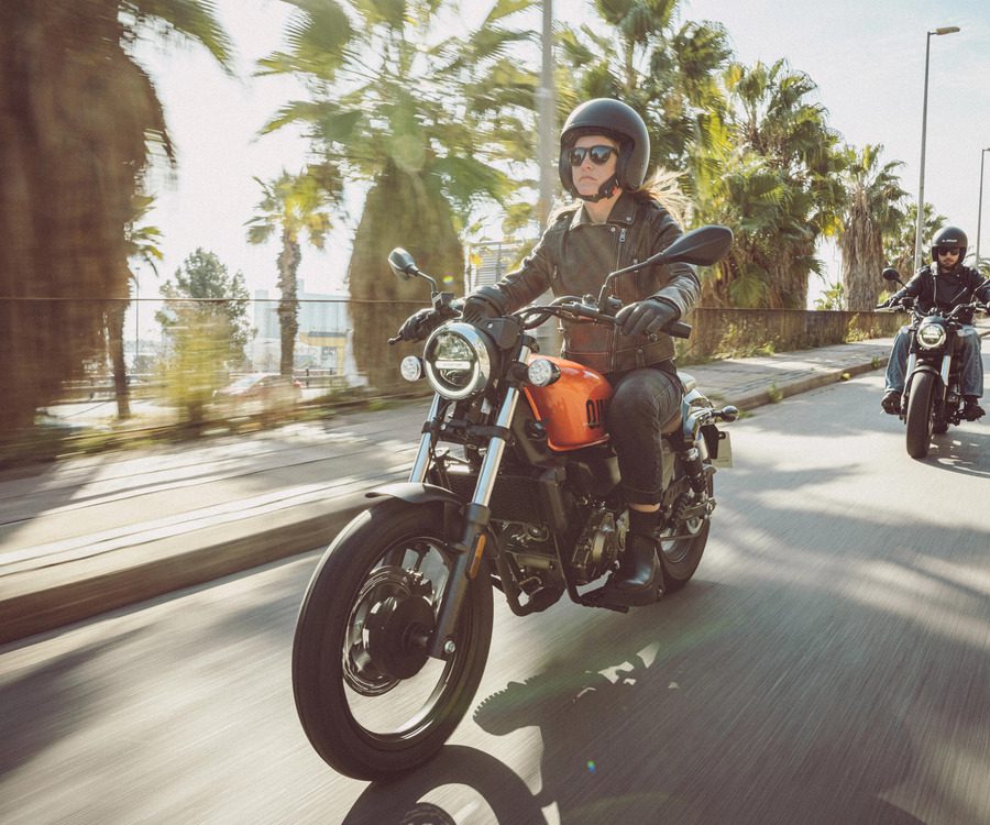 La QJ Motor SRV 125 es una custom accesible y económica.