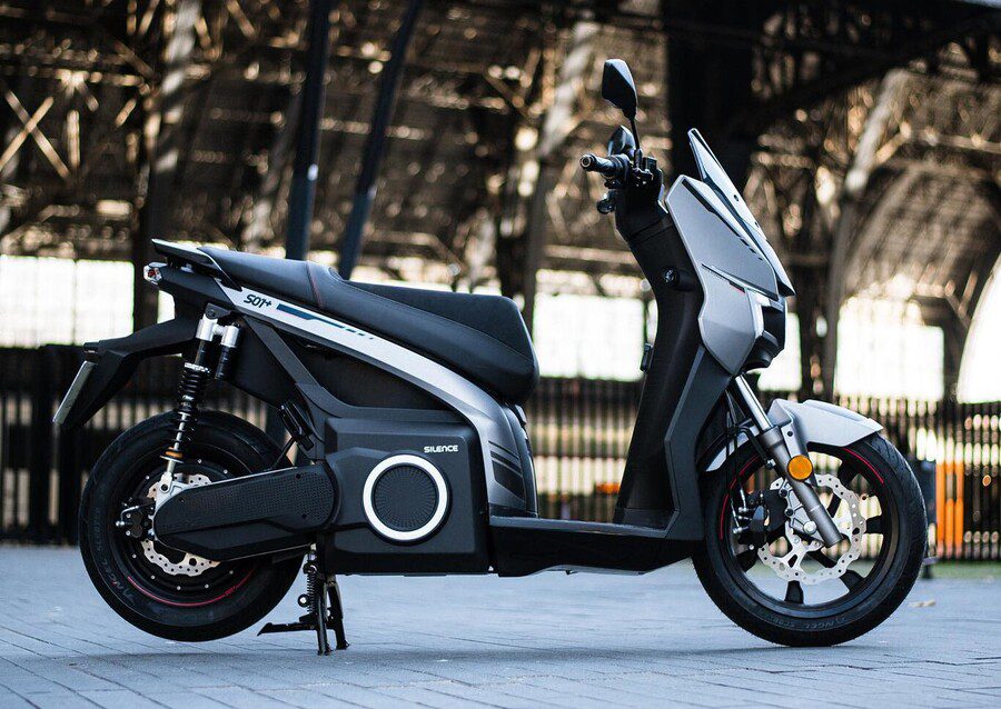 El eléctrico Silence s01 tiene una potencia de 9,3 CV y una autonomía de 100 km. El eléctrico Silence s01 tiene una potencia de 9,3 CV y una autonomía de 100 km.