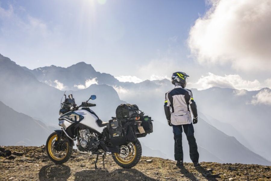 La CFMoto 800MT Explore eleva el listón para las motos Adventure en el mercado nacional.