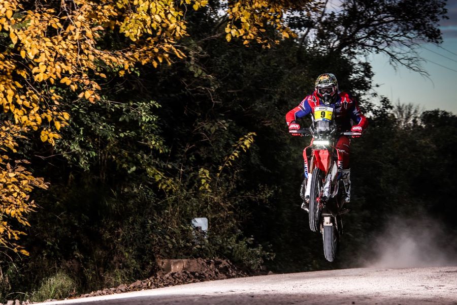 El estadounidense Ricky Brabec (Monster Energy Honda Team) se consagró como ganador en la categoría Motos del DR40