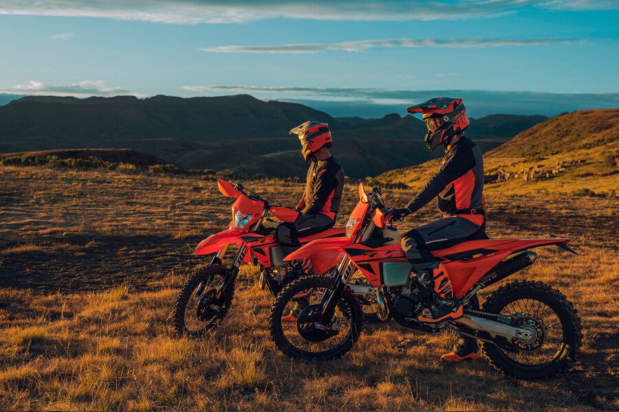 La Gama KTM EXC 2025 introdujo la XC-W 125.