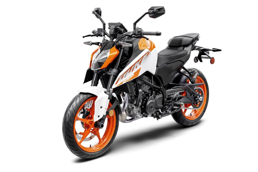 La KTM 250 Duke G3 llega a la Argentina en su color Ceramic White