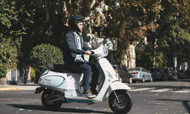 Motomel STRATOe, primer Scooter eléctrico de la marca argentina