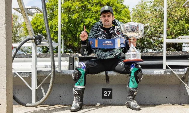 Michael Dunlop agrandó su leyenda en el IOMTT 2024