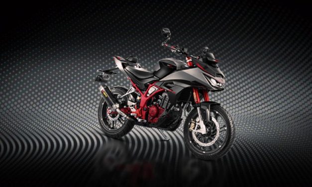 Hero Centennial, una karizma opulenta