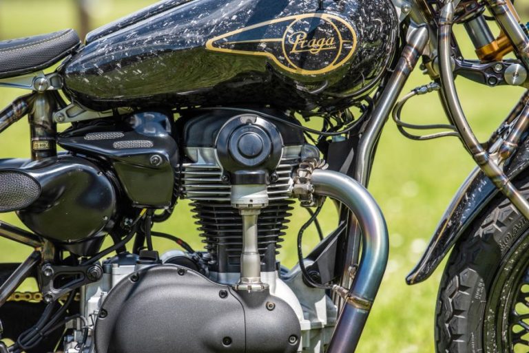 Praga ZS 800