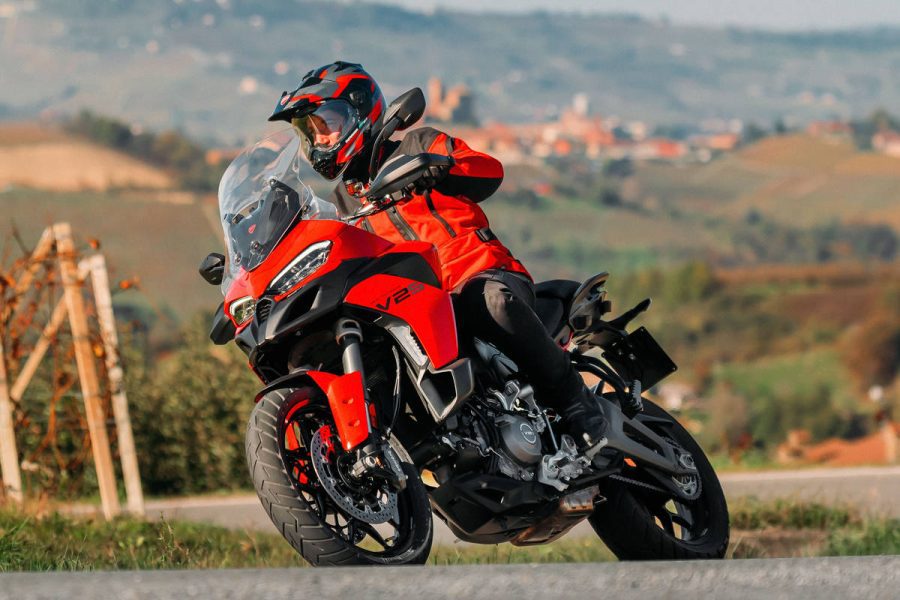 Ducati Multistrada V2 2025
