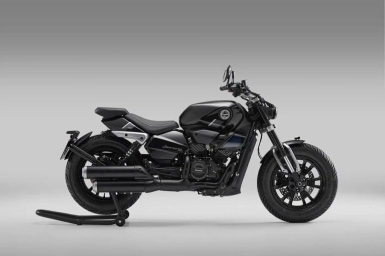 Benelli Leoncino Bobber 400: estilo italiano, aire americano