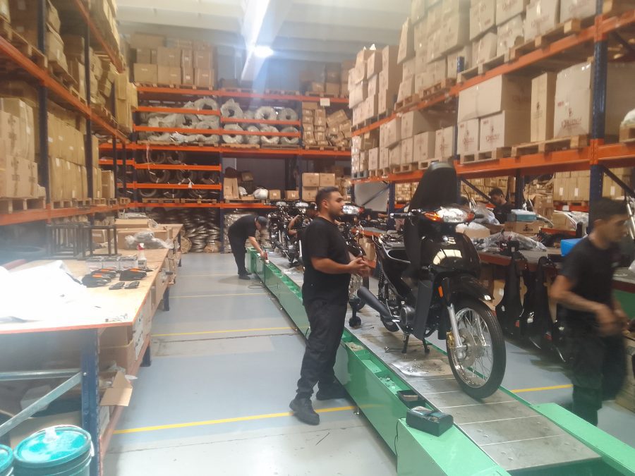 Motos en Argentina: Si bien las unidades de 110 cc son mayoría en el mercado nacional, 2024 cerró con récord en fabricación de modelos de medianas y grandes cilindradas.