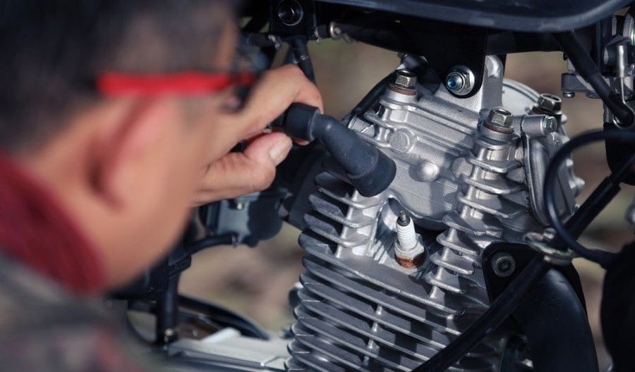 Lista de mantenimiento de una moto