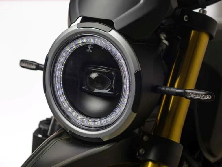 Moto Morini Seiemmezzo STR