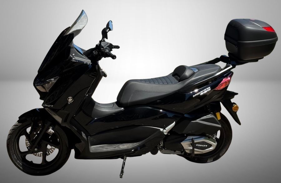 Okinoi MOTTA: scooter premium con tecnología avanzada Okinoi MOTTA