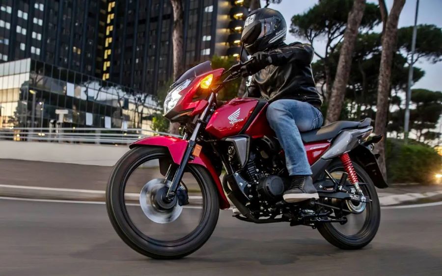Motos para viajes cortos