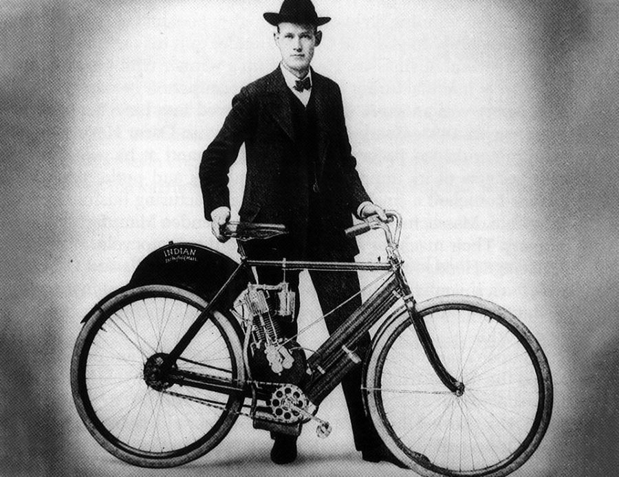 Primeras marcas de motos: historia y líderes del mercado Primeras marcas de motos