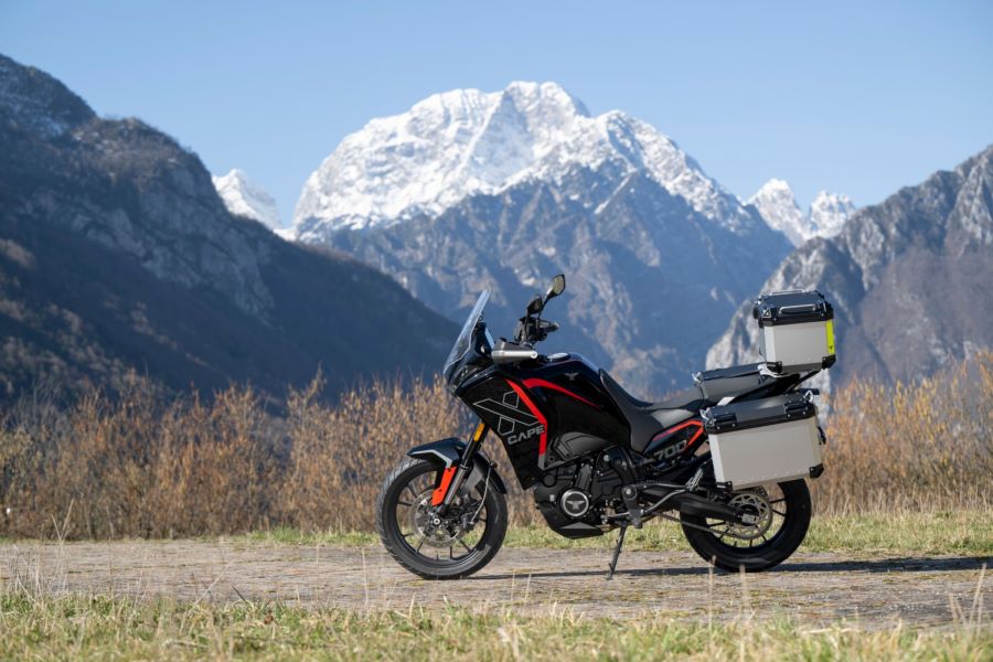 X-Cape 700