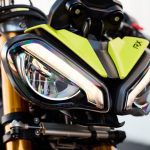 Triumph Speed Triple 1200 RX: supernaked con alma de circuito Triumph Speed Triple 1200 RX