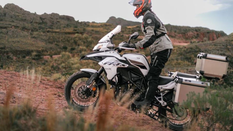 como preparar la moto para un viaje largo
