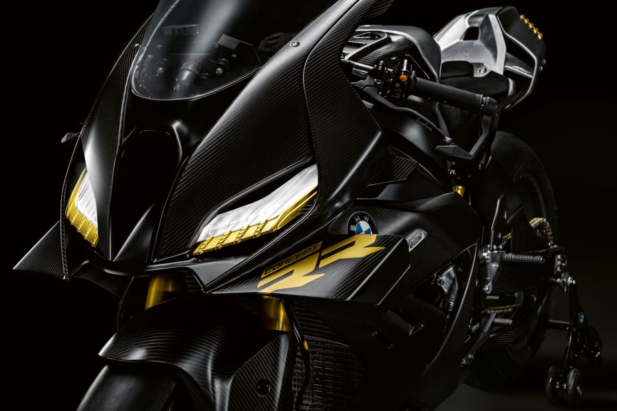 BMW Concept RR Vista parcial de la BMW Concept RR desde el lateral izquierdo.