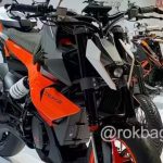 KTM E-Duke: la hermana eléctrica de las nakeds rabiosas Una imagen parcial del prototipo de KTM E-Duke presentado en el Motohall de Mattighofen.