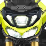 Honda CB125 Hornet: naked India con ambición global Primer plano del frontal de una Honda CB125 Hornet estilo Streetfighter