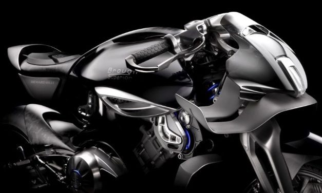 RMB01: precisión relojera convertida en moto de colección