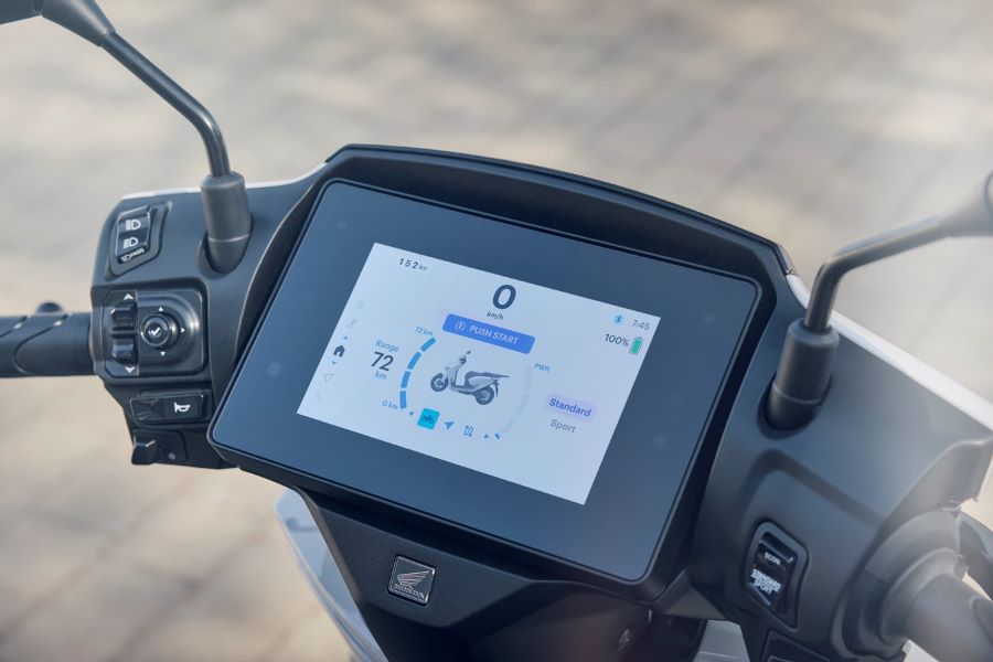 La pantalla TFT de un Honda CUV e