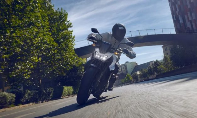 Honda CB750 Hornet 2025: renovación global sin fronteras