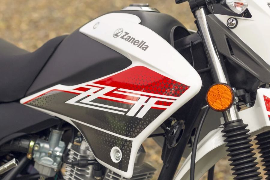 ¿Cuántos litros tiene el tanque de una moto 125?