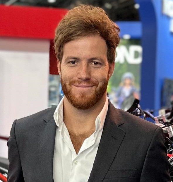 Agustín Visokolskis, directivo de Okinoi Agustín Visokolskis, directivo de Okinoi