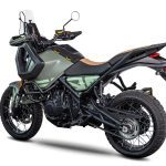 Tres años de espera para la nueva Brixton Crossfire 500 Storr Vista lateral izquierda en perspectiva trasera de una Brixton Crossfire 500 Storr verde