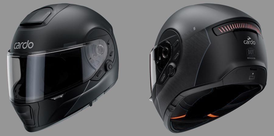 Dos cascos Beyond de Cardo vistos de frente y de atrás