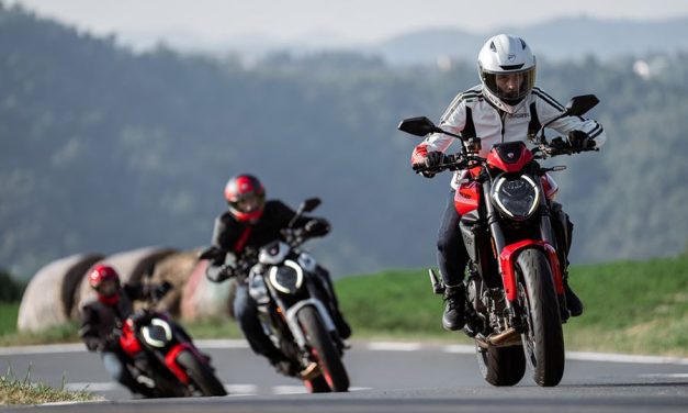 La Ducati Monster 2026 encarna la evolución del deseo mecánico