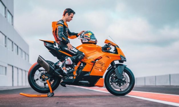 KTM 990 RC R: poder sin excesos en modo supersport