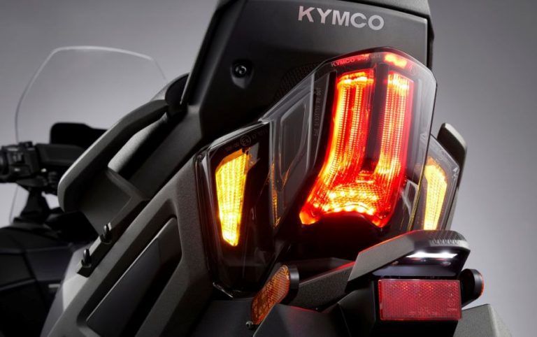 Fto trasero del Kymco CV3 575