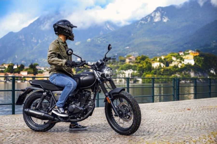 Keeway X-Light 125, el encanto Café Racer del presente